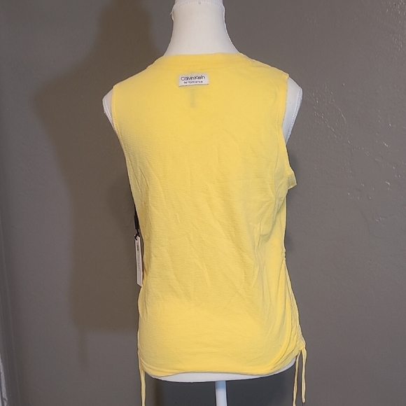 Calvin Klein Performance Yellow Sleeveless Women's Top Small Runched Sides NWT - Picture 3 of 9